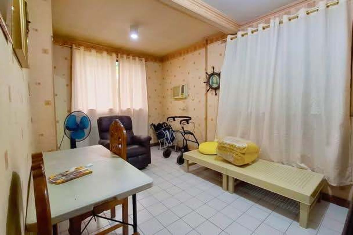 House for Sale in Batis, San Juan, Metro Manila near LRT-2 J. Ruiz – photo 2