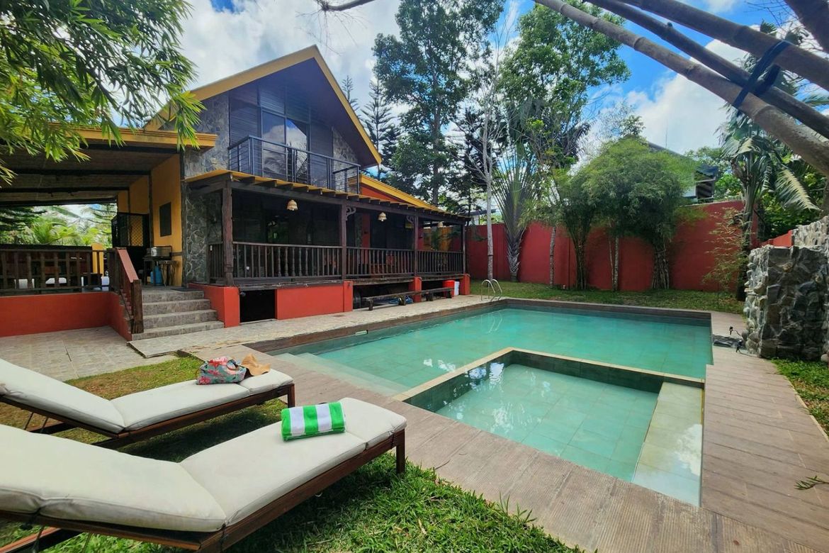 House for Sale in Dagatan, Amadeo, Cavite