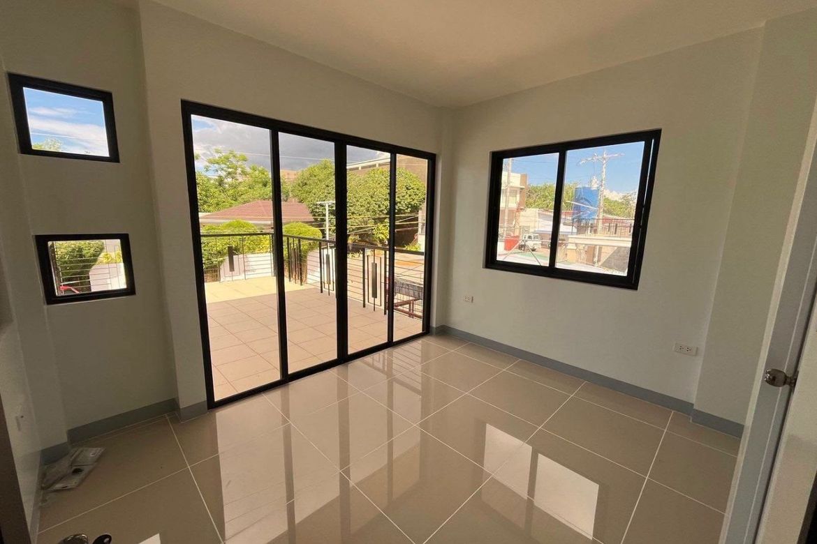 House for Sale in Dao, Dauis, Bohol – photo 4