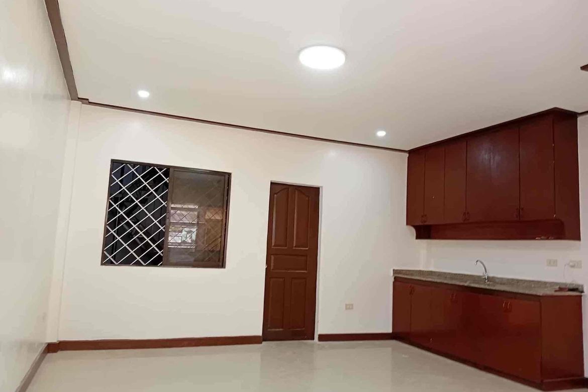 House for Sale in Guadalupe, Cebu City, Cebu – photo 2