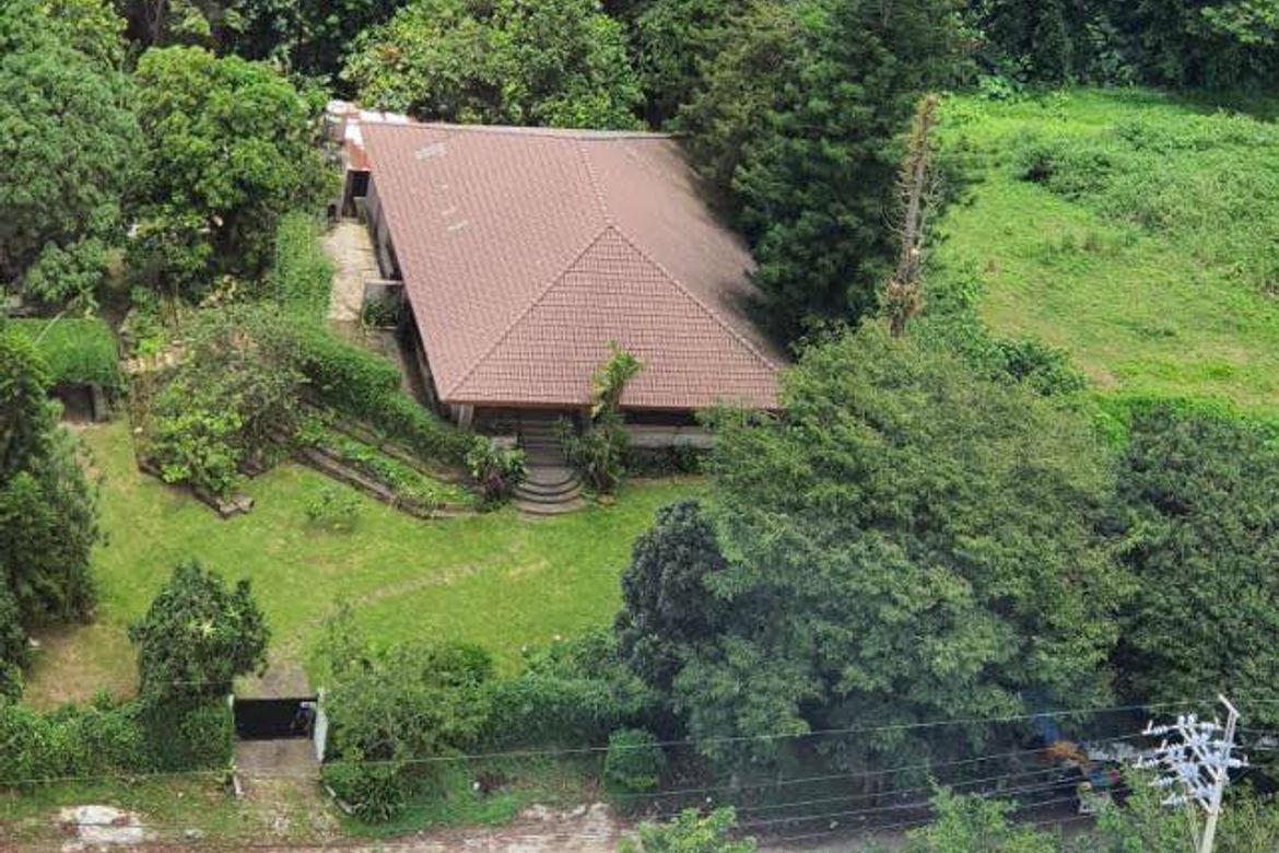 House for Sale in Iruhin West, Tagaytay, Cavite – photo 3