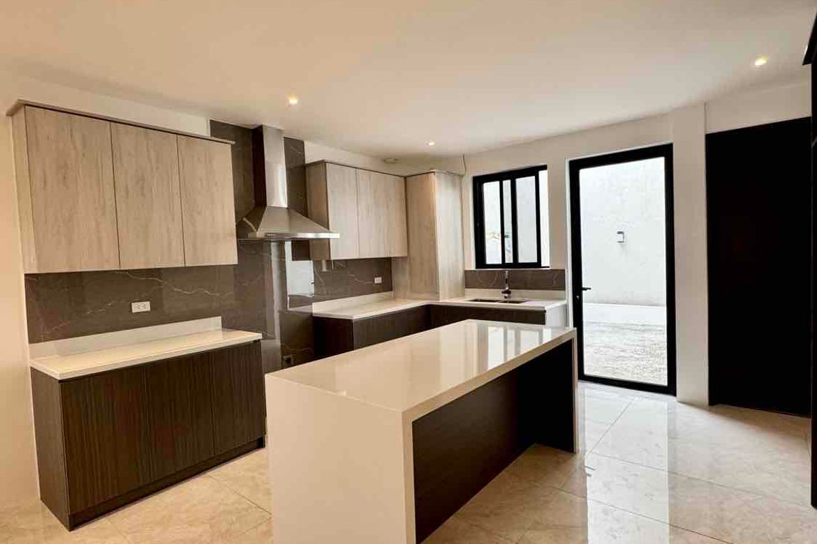House for Sale in Kapitolyo, Pasig, Metro Manila – photo 3
