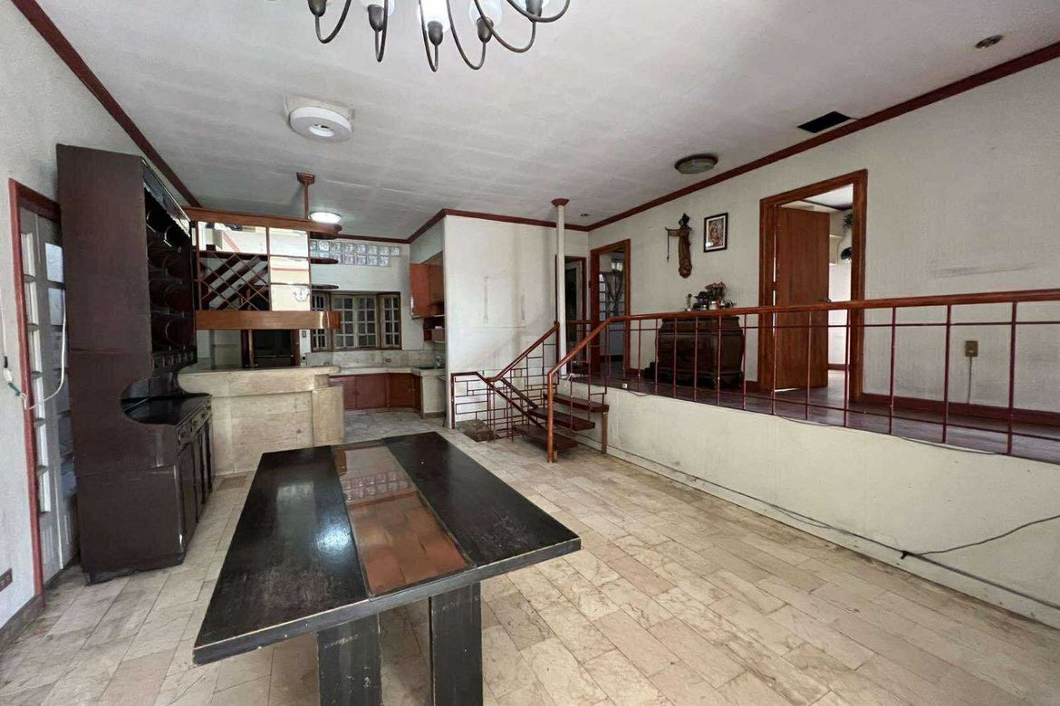 House for Sale in Kapitolyo, Pasig, Metro Manila – photo 6