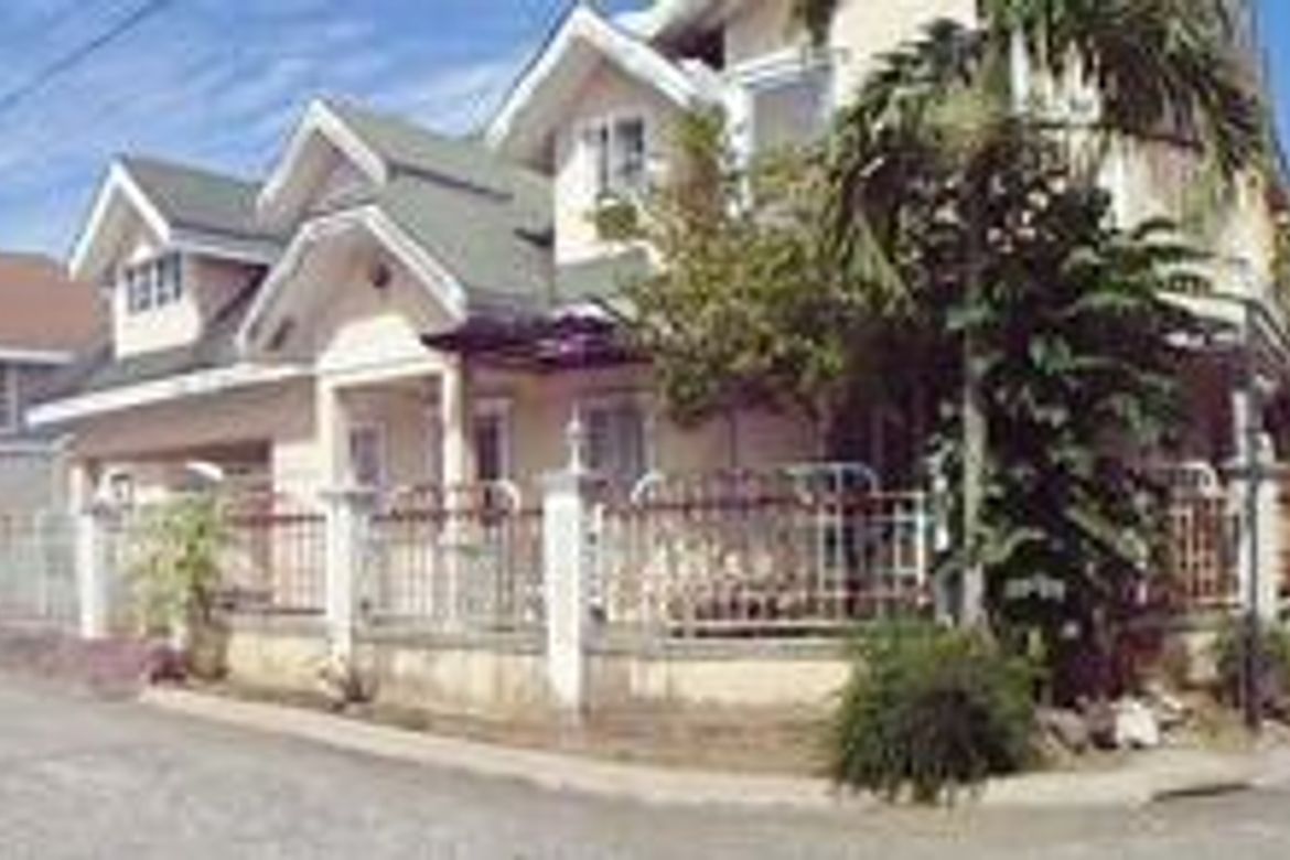 House for Sale in Loma, Biñan, Laguna – photo 2