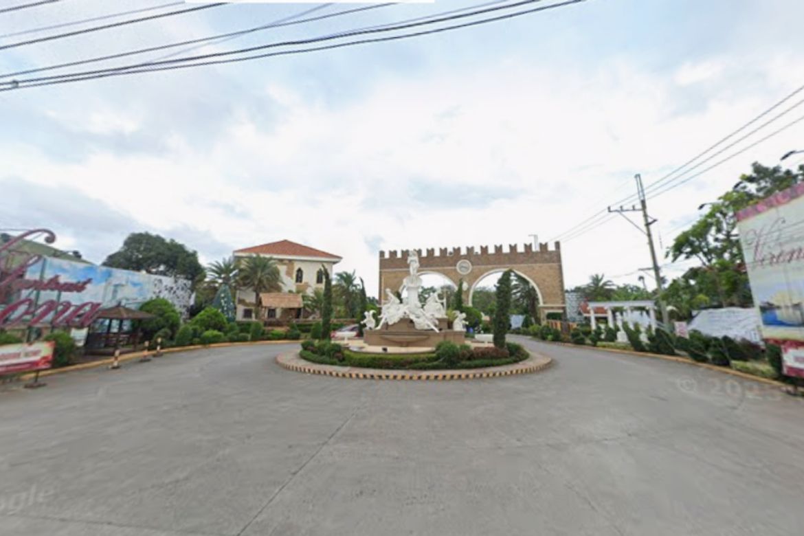 House for Sale in Lumil, Silang, Cavite