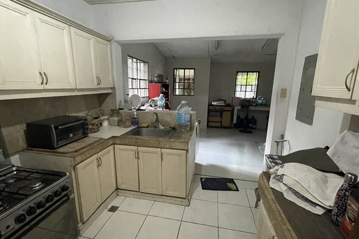 House for Sale in Malanday, Marikina, Metro Manila – photo 4