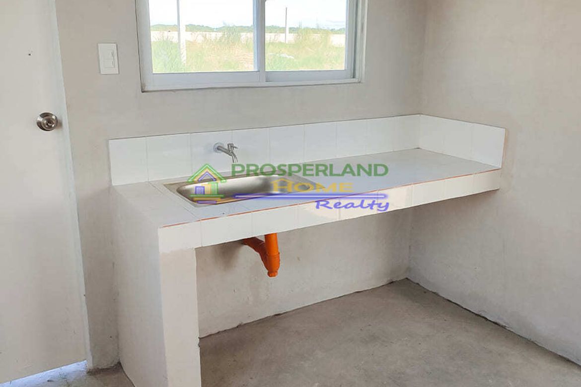 House for Sale in Manibaug Libutad, Porac, Pampanga