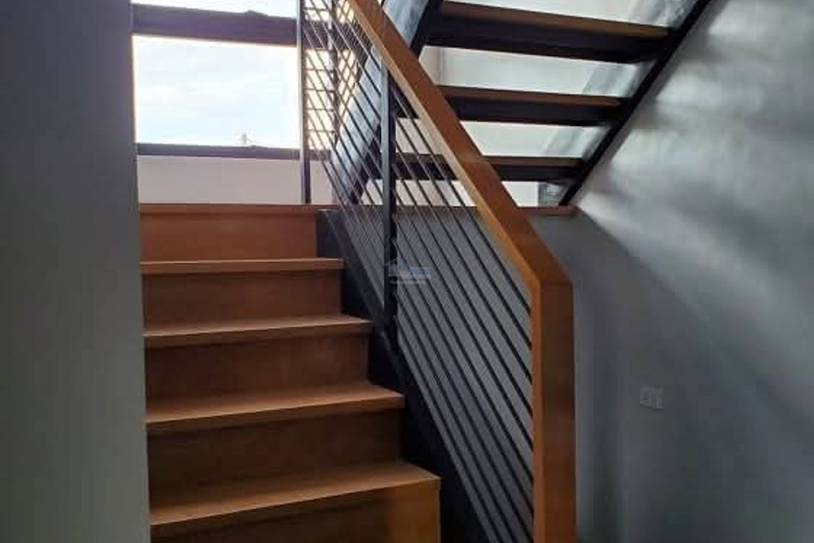 House for Sale in Marulas, Kawit, Cavite – photo 2
