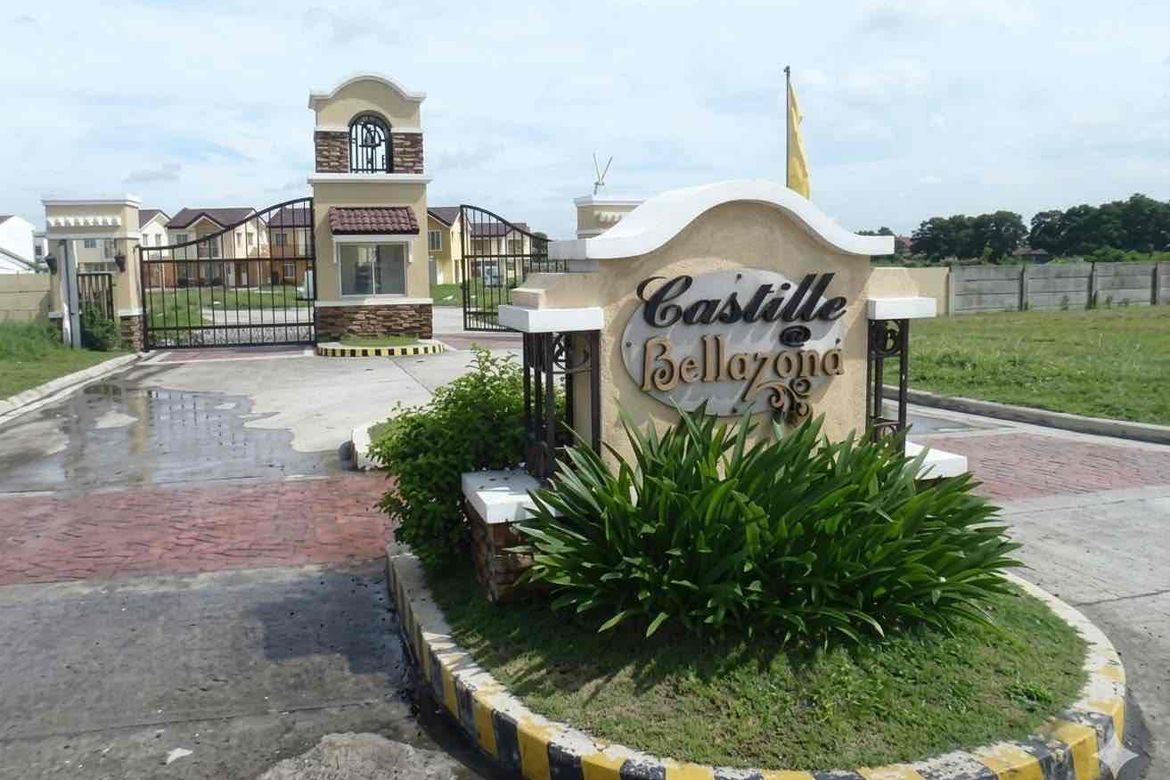 House for Sale in Molino II, Bacoor, Cavite