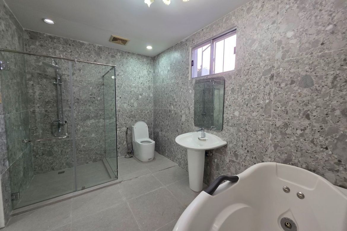 House for Sale in Molino II, Bacoor, Cavite – photo 7