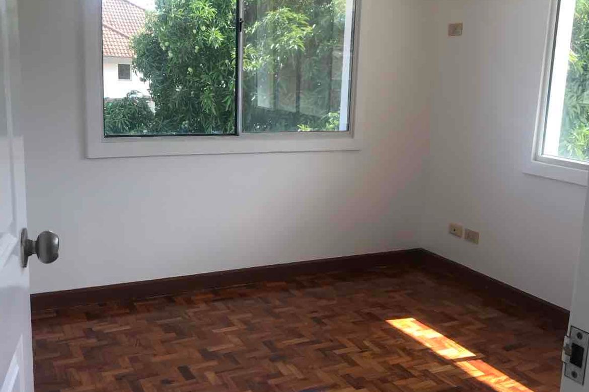 House for Sale in Molino IV, Bacoor, Cavite – photo 3