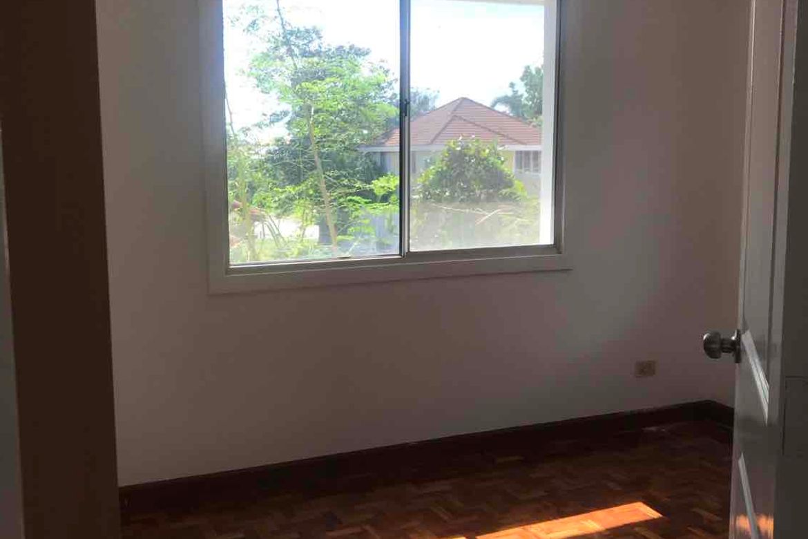 House for Sale in Molino IV, Bacoor, Cavite – photo 4