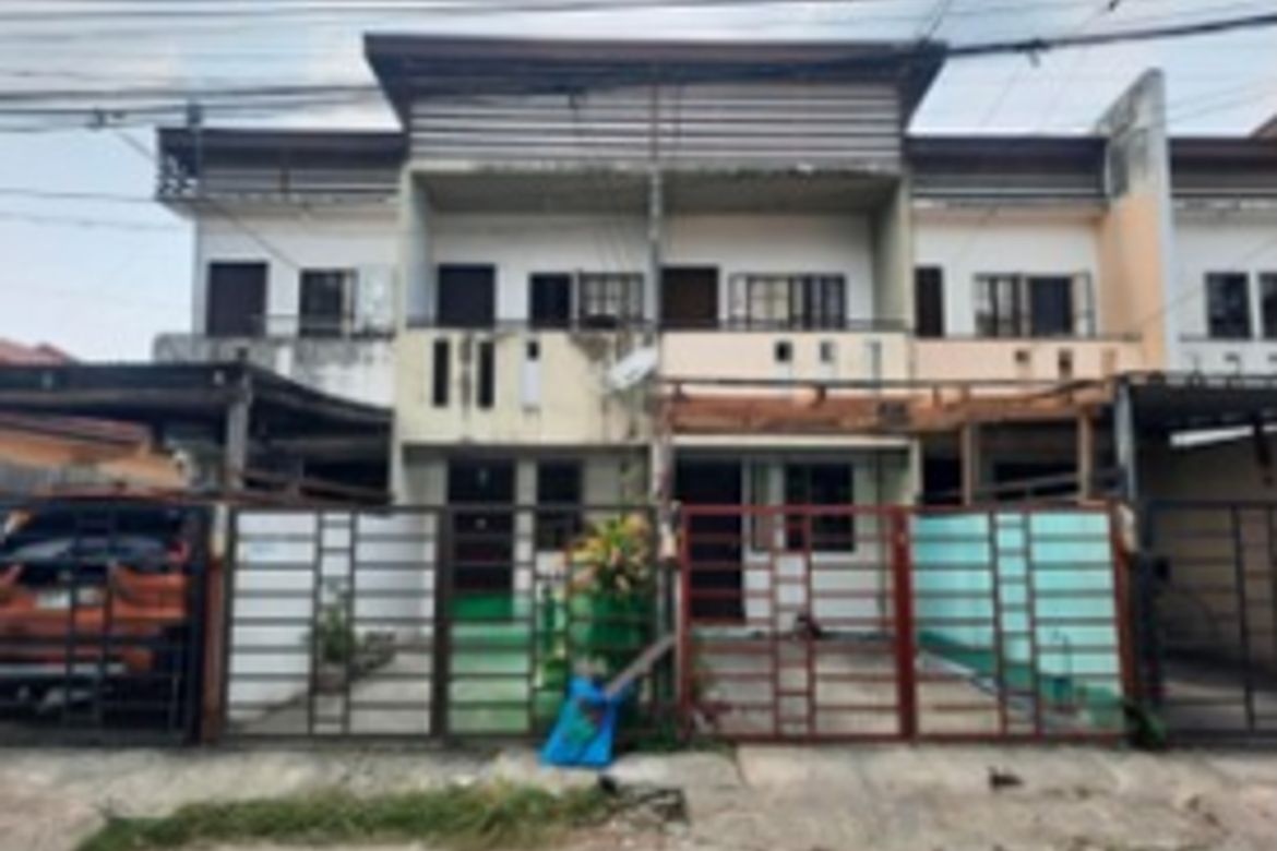 House for Sale in Molino IV, Bacoor, Cavite