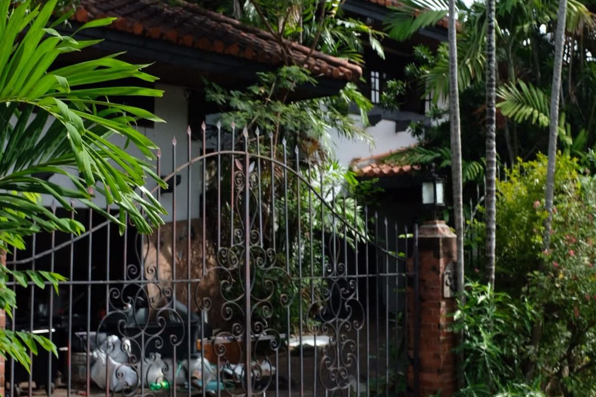 House for Sale in New Alabang Village, Muntinlupa, Metro Manila – photo 4