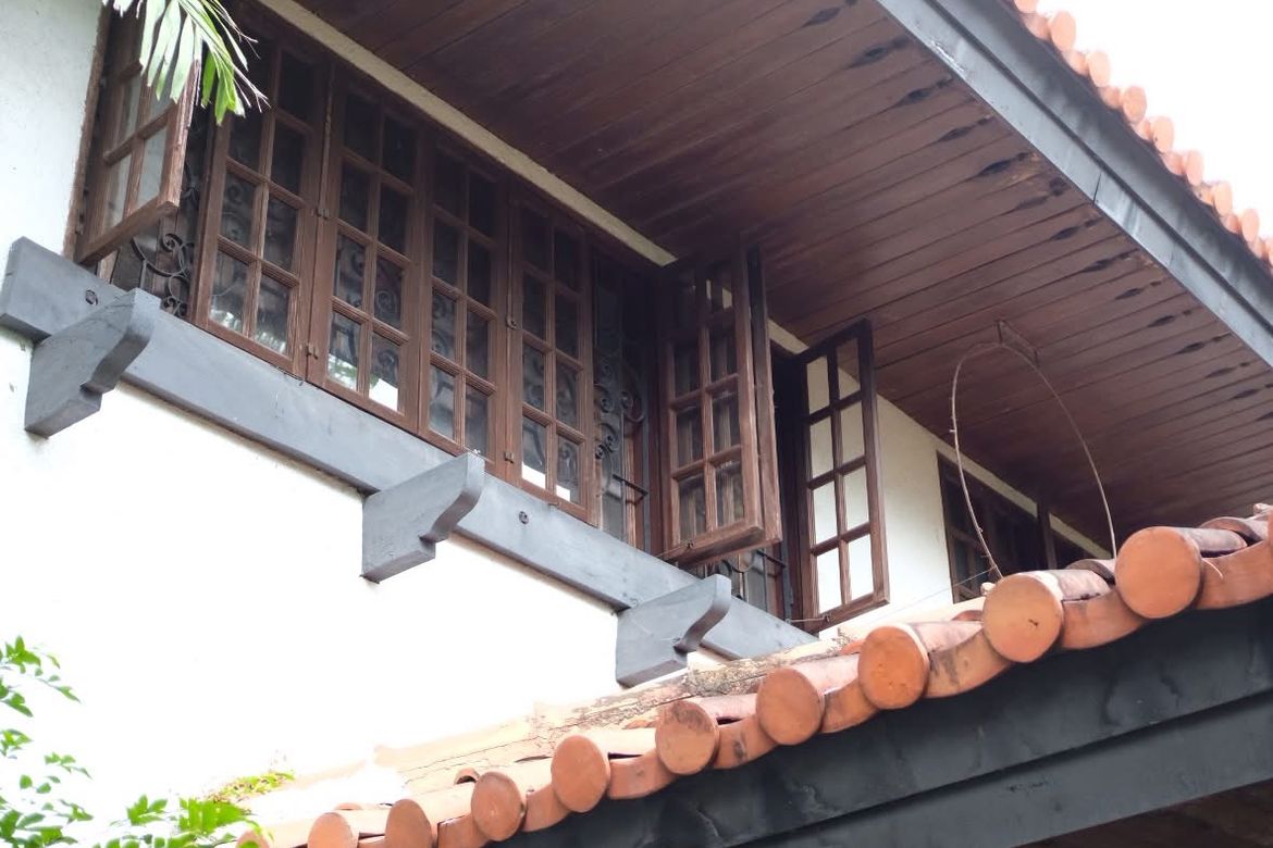 House for Sale in New Alabang Village, Muntinlupa, Metro Manila – photo 5