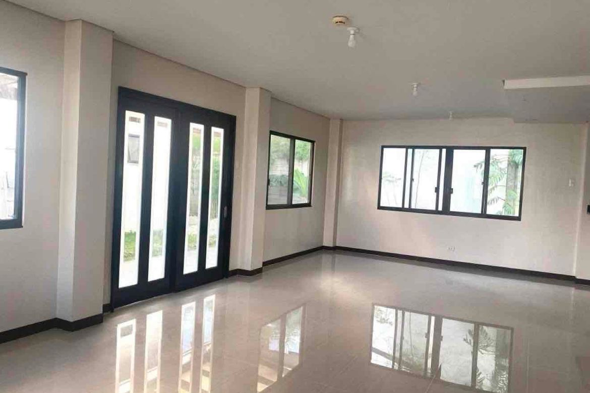 House for Sale in Poblacion, Argao, Cebu – photo 4