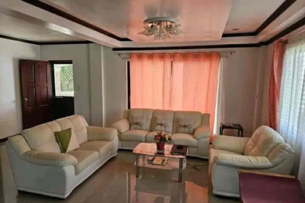 House for Sale in Poblacion, Argao, Cebu – photo 4