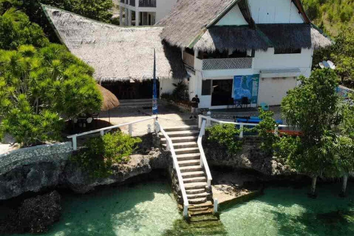 House for Sale in Poblacion West, Moalboal, Cebu