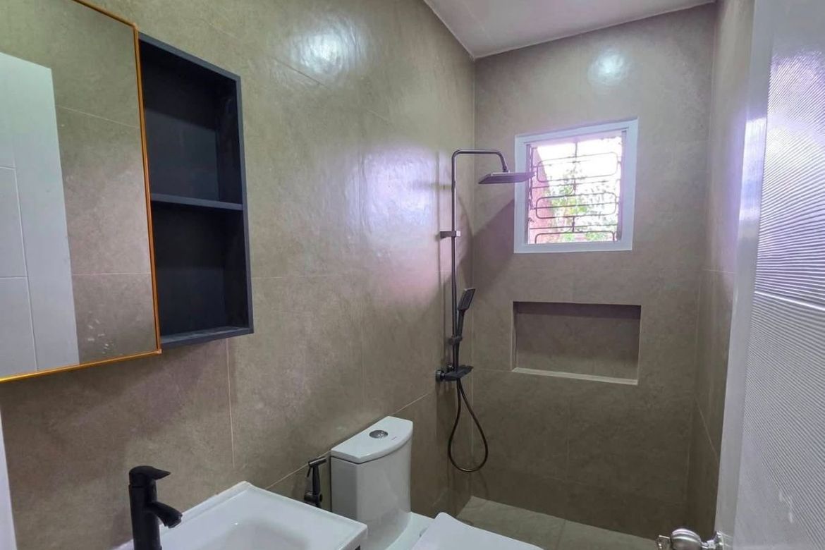 House for Sale in Pulung Maragul, Angeles, Pampanga – photo 3