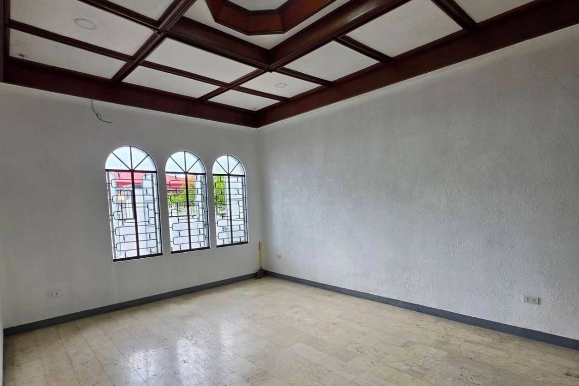 House for Sale in Pulung Maragul, Angeles, Pampanga – photo 4