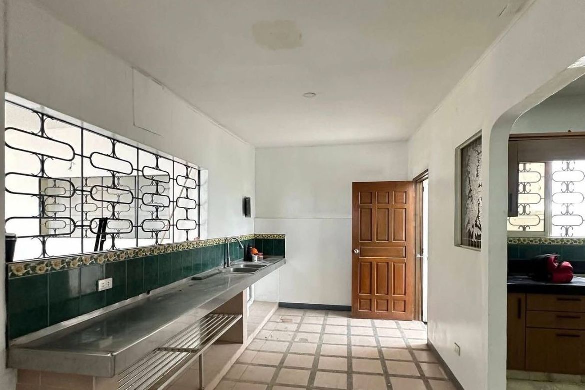 House for Sale in Pulung Maragul, Angeles, Pampanga – photo 6
