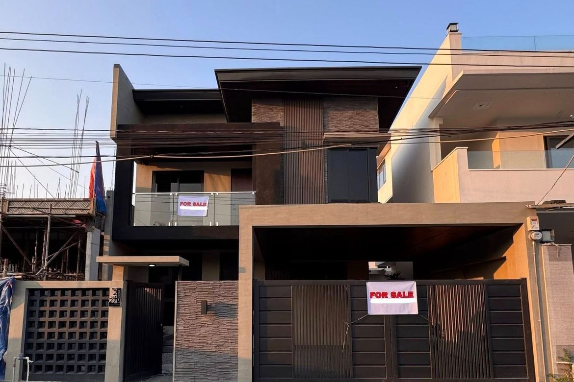House for Sale in Pulung Maragul, Angeles, Pampanga