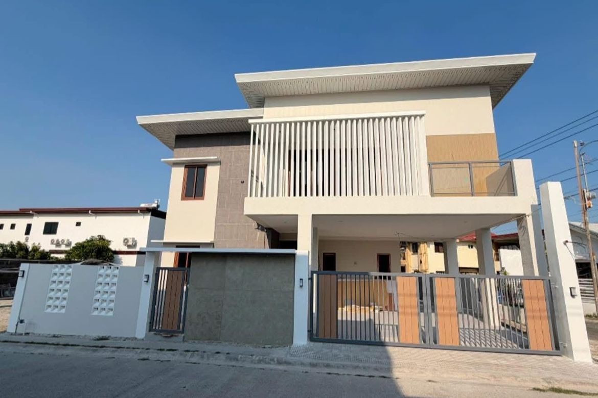House for Sale in Pulung Maragul, Angeles, Pampanga