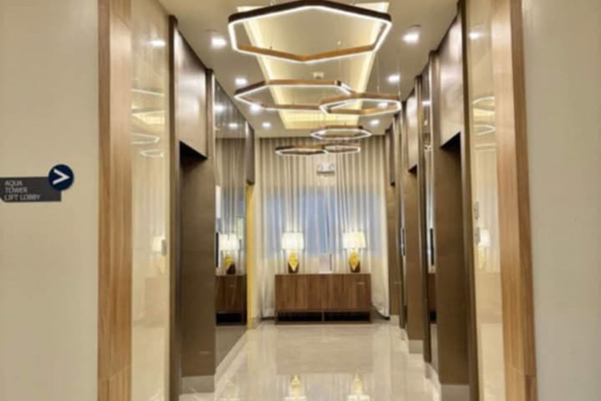 House for Sale in Quantum Residences, Barangay 49, Pasay, Metro Manila near LRT-1 Gil Puyat