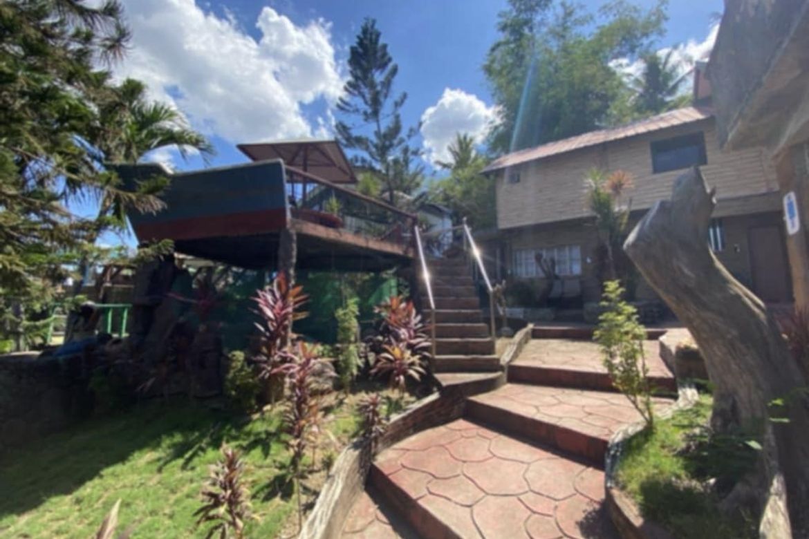 House for Sale in Saimsim, Santa Teresita, Batangas – photo 3