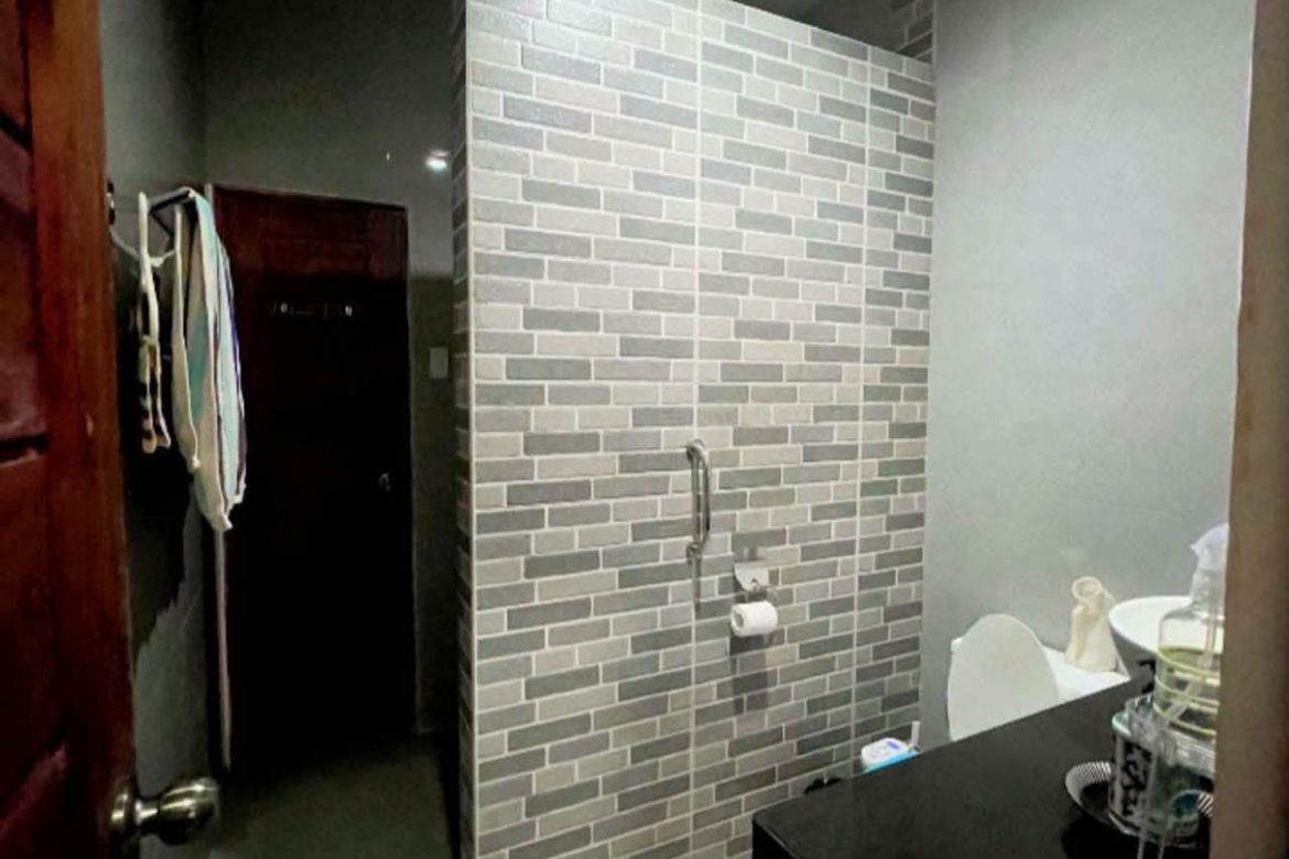 House for Sale in Salaban, Amadeo, Cavite – photo 8