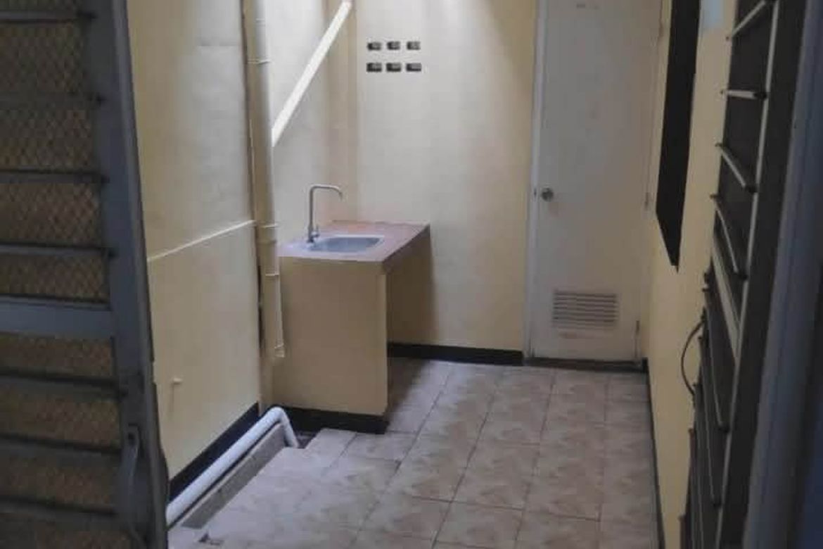 House for Sale in Santa Mesa, Manila, Metro Manila near LRT-2 V. Mapa – photo 6