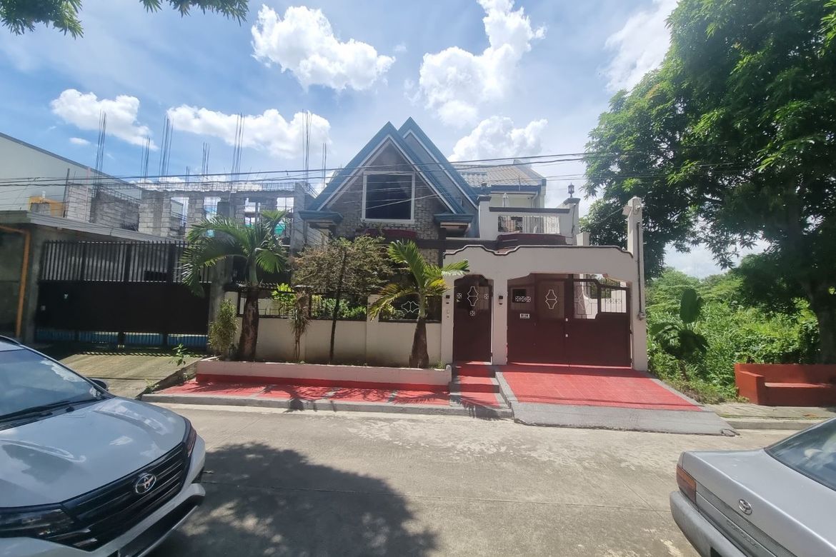 House for Sale in Santo Domingo, Cainta, Rizal