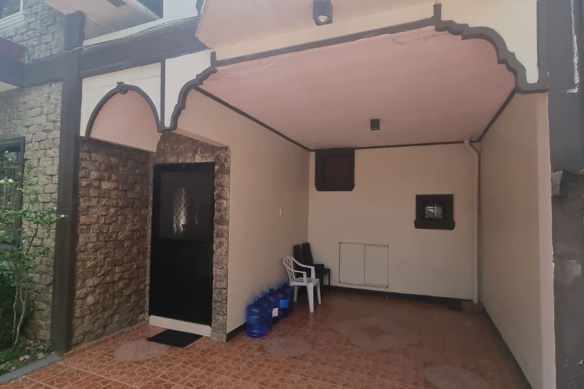 House for Sale in Santo Domingo, Cainta, Rizal – photo 3