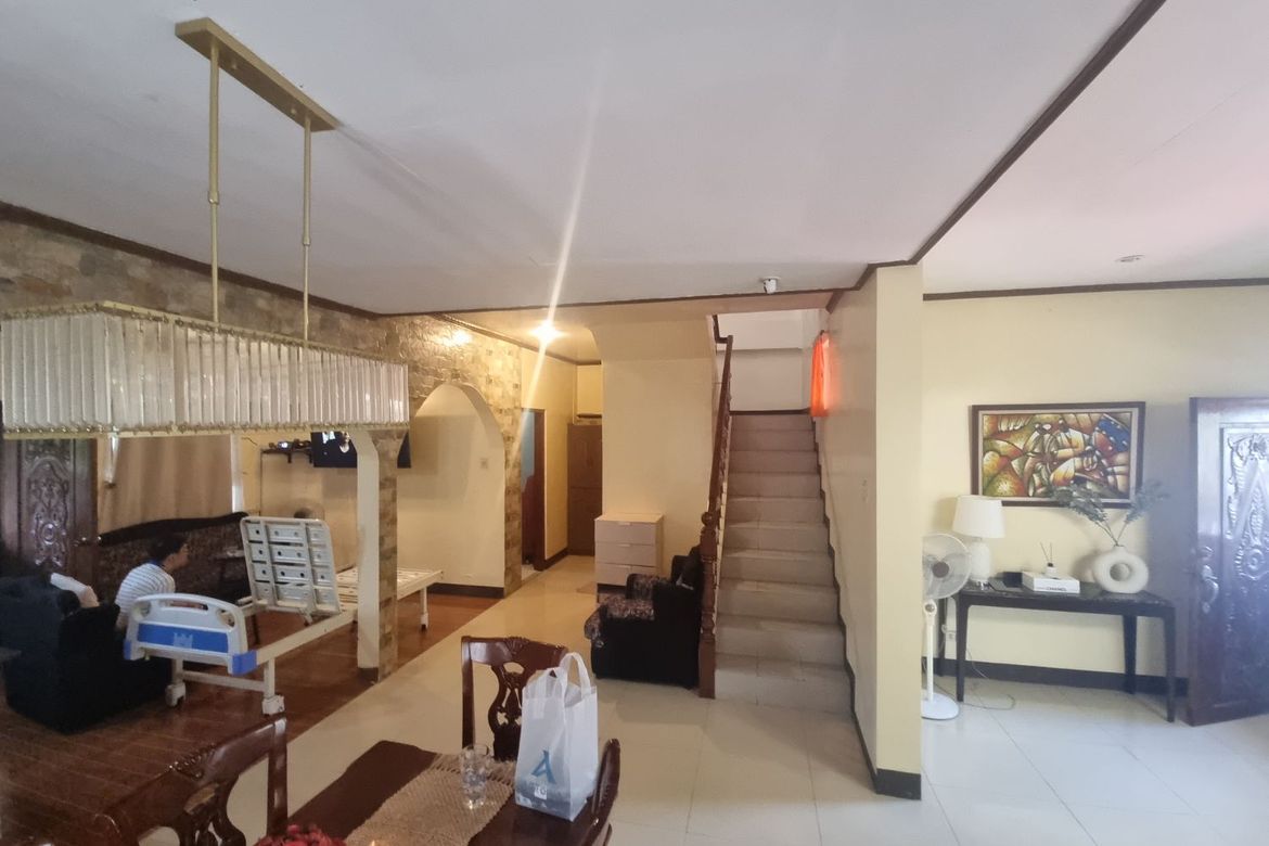 House for Sale in Santo Domingo, Cainta, Rizal – photo 4