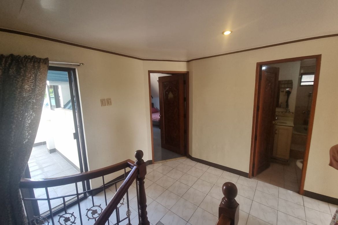 House for Sale in Santo Domingo, Cainta, Rizal – photo 8