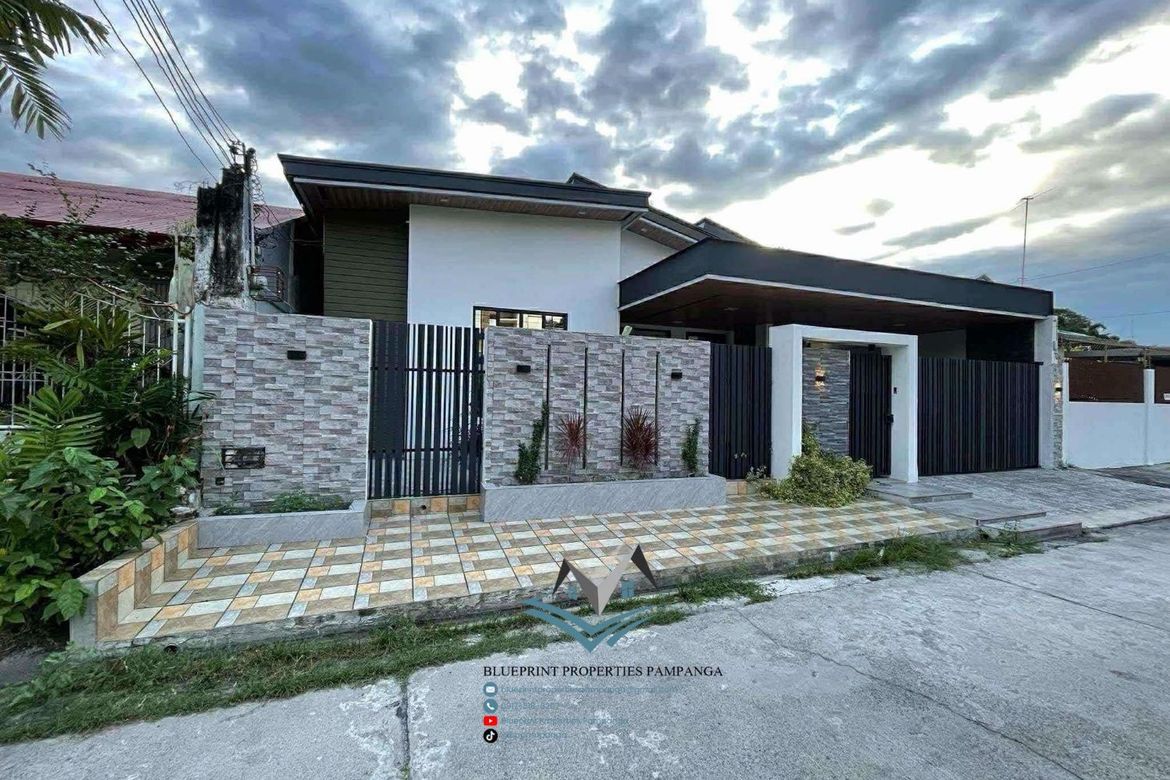 House for Sale in Santo Rosario, San Fernando, Pampanga