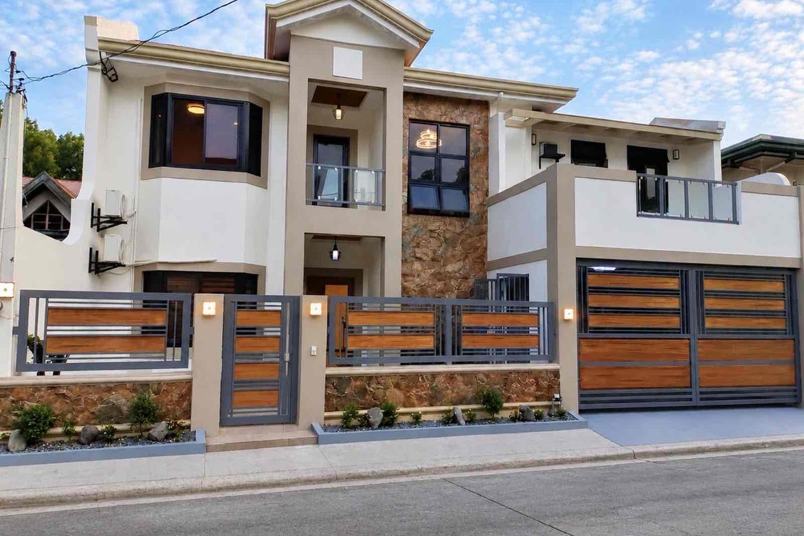 House for Sale in Talon Dos, Las Piñas, Metro Manila