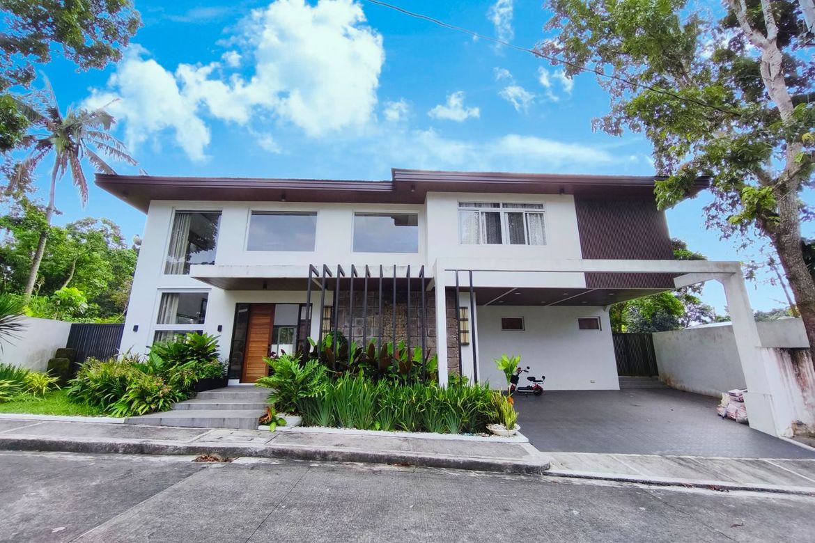 House for Sale in Tolentino West, Tagaytay, Cavite