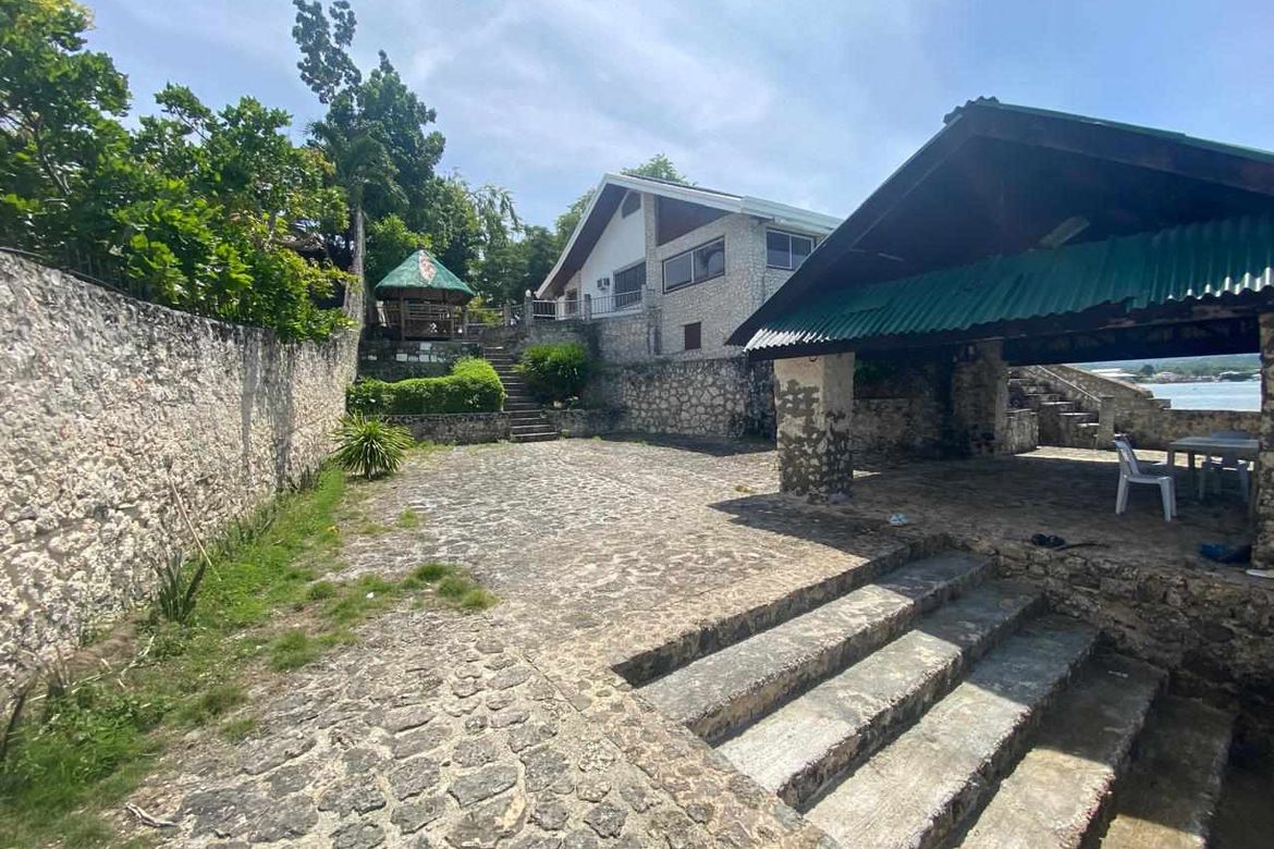 House for Sale in Tunga, Moalboal, Cebu – photo 3