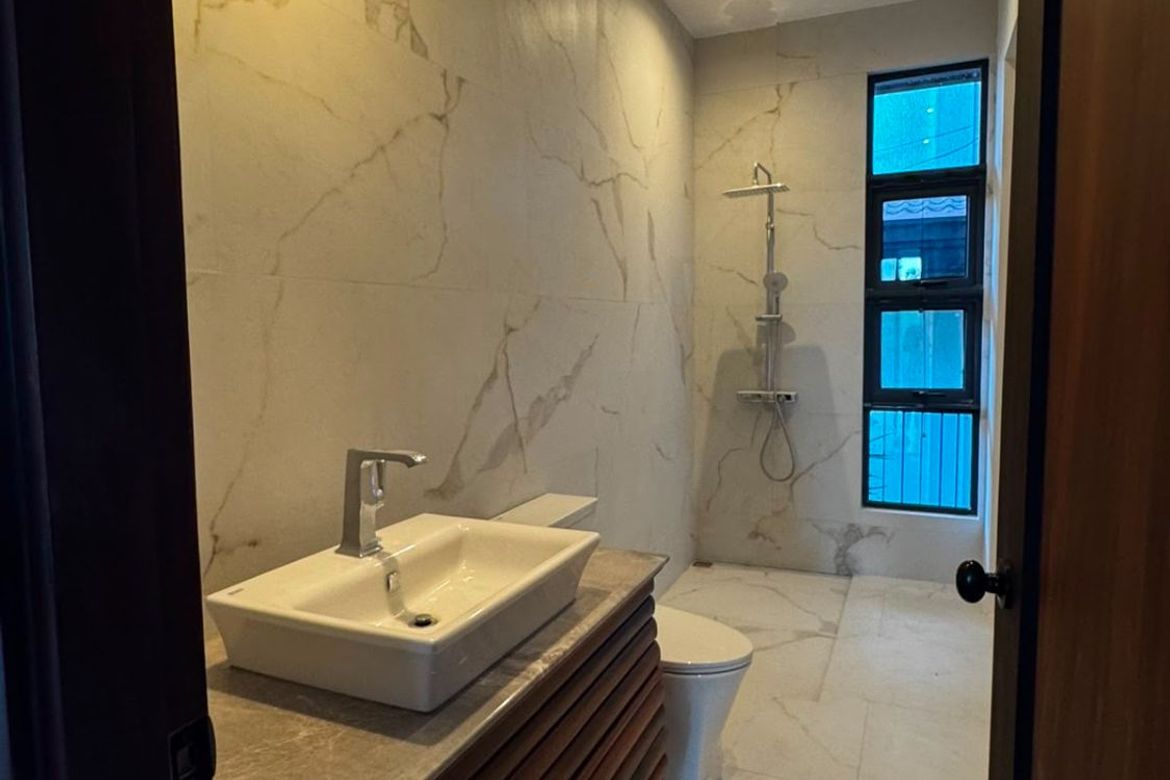 House for Sale in Ugong, Pasig, Metro Manila – photo 5