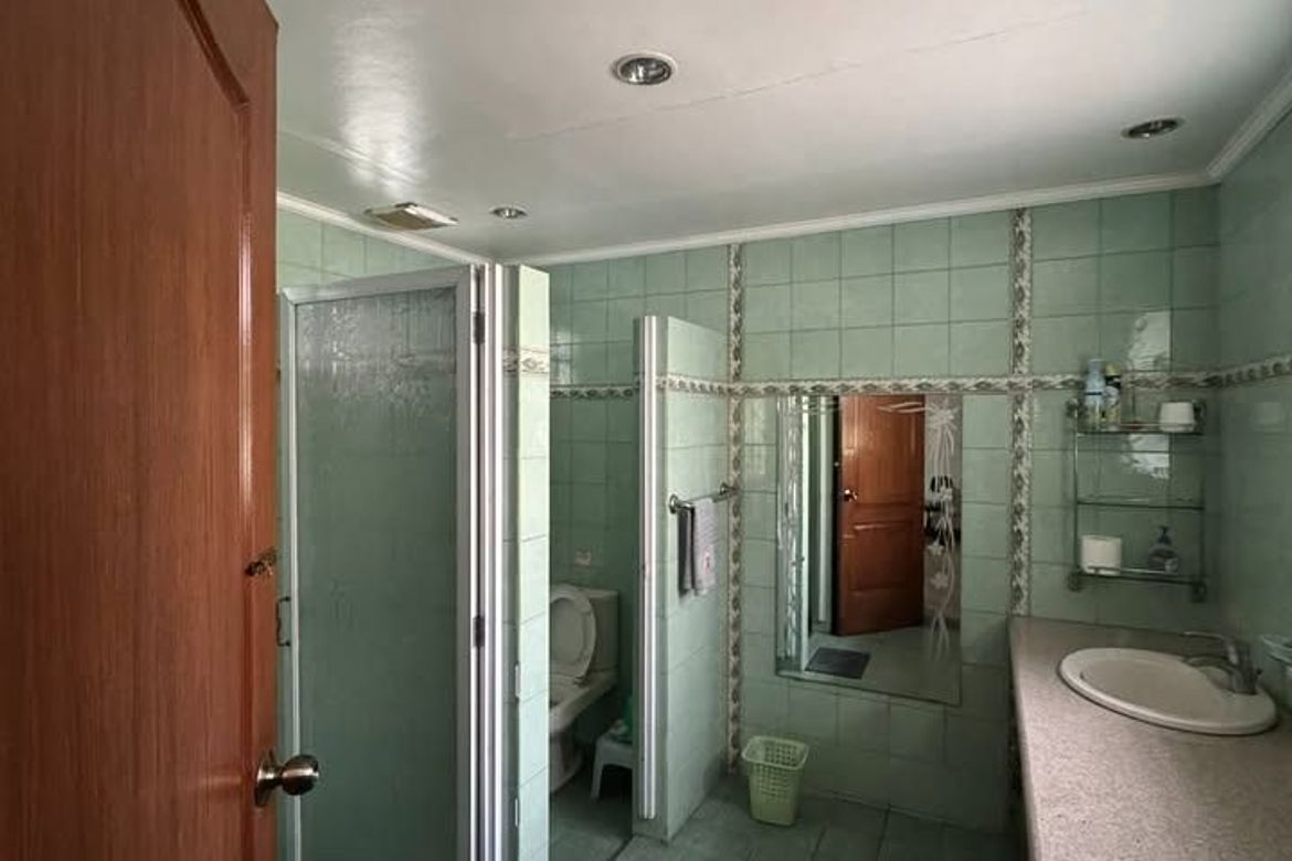 House for Sale in Ugong, Pasig, Metro Manila – photo 4