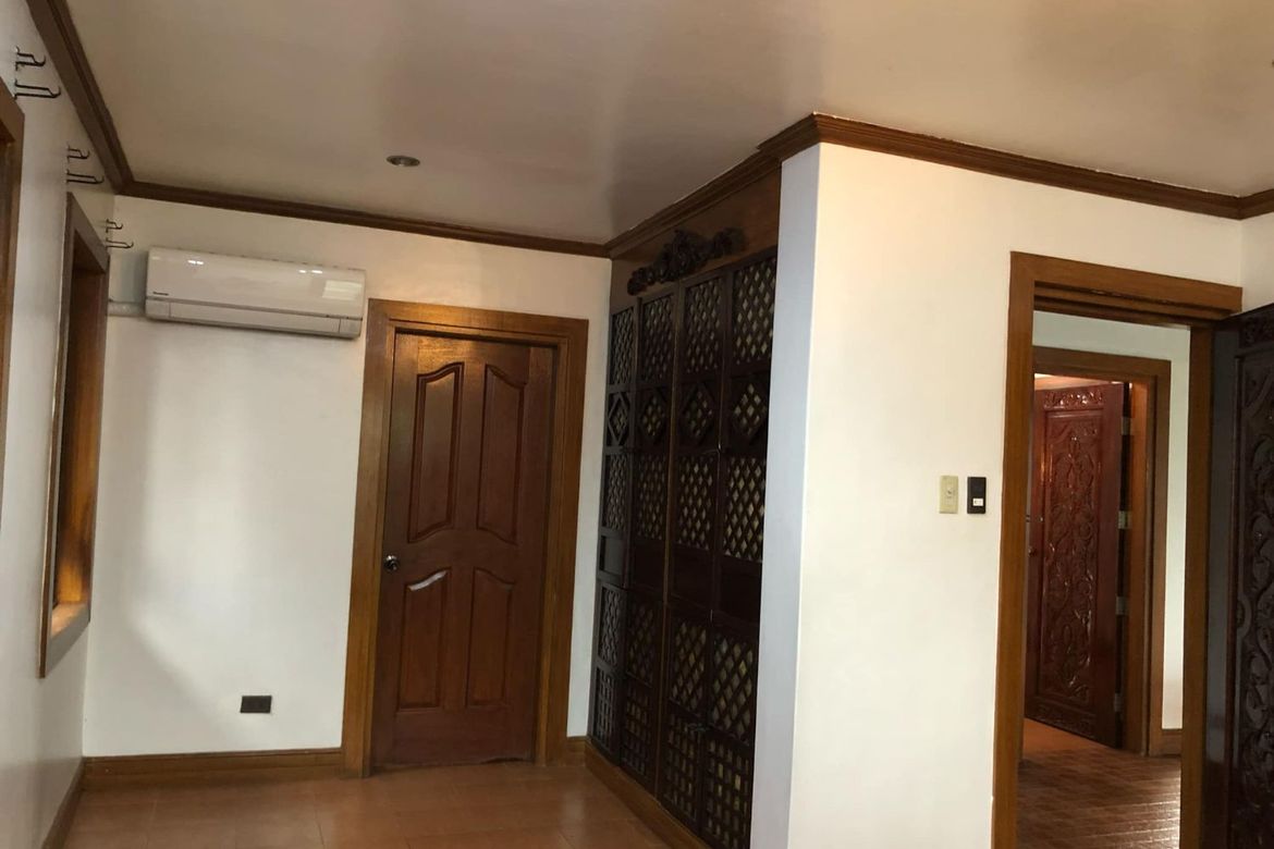 House for Sale in Wawa, Taguig, Metro Manila – photo 8