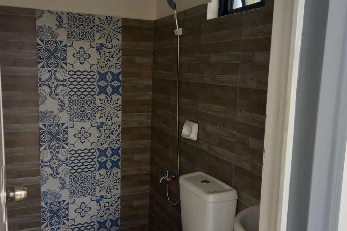 House for Sale in West Beverly Hills, Langkaan I, Dasmariñas, Cavite – photo 5