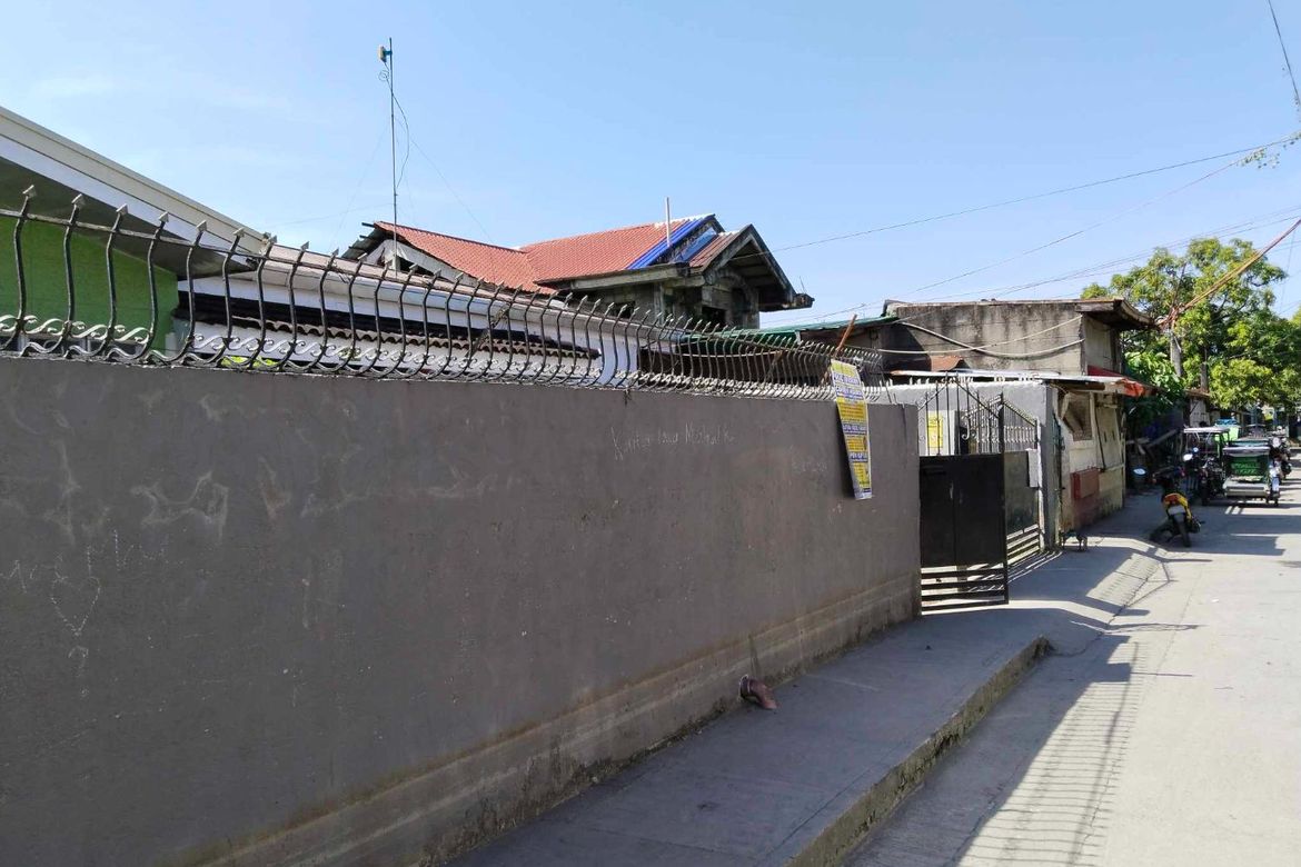 House for Sale in Zapote, Biñan, Laguna – photo 5