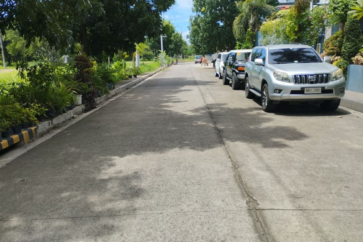 Land for Sale in Acropolis Loyola, Marikina, Metro Manila – photo 3