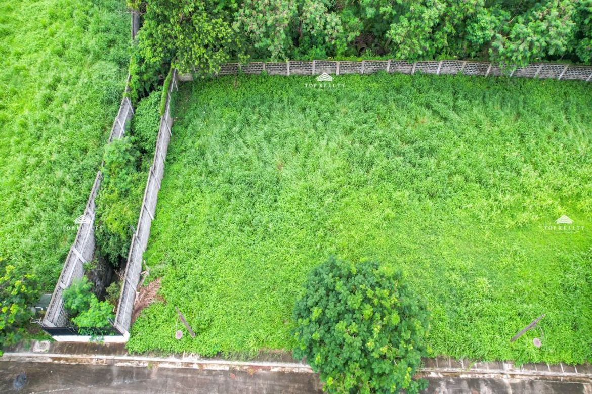 Land for Sale in Alabang West Village, Almanza Dos, Las Piñas, Metro Manila – photo 2