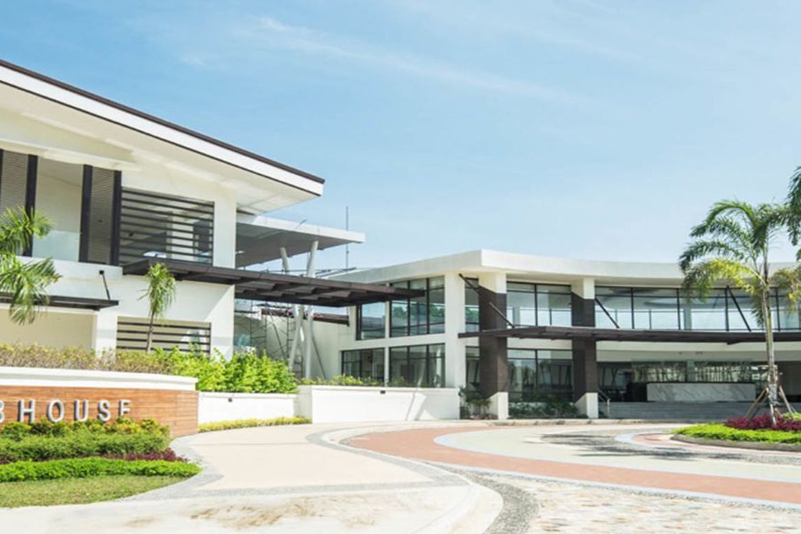 Land for Sale in Almanza Dos, Las Piñas, Metro Manila