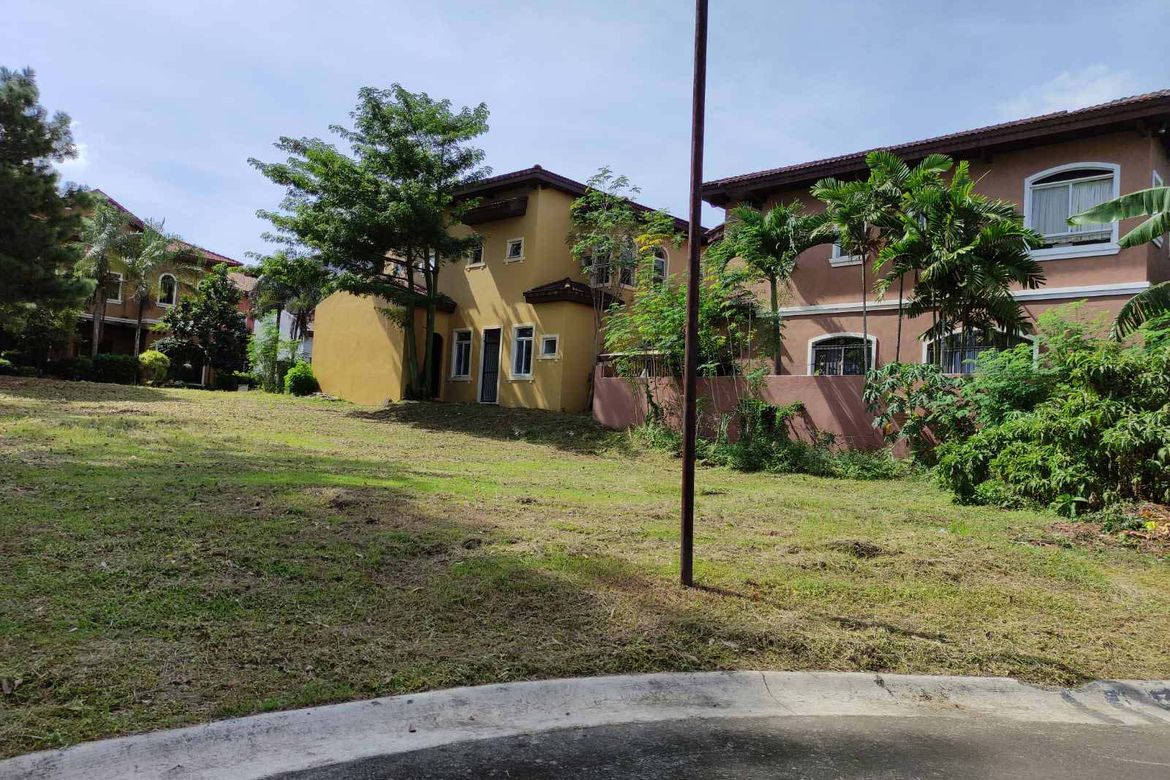 Land for Sale in Almanza Dos, Las Piñas, Metro Manila – photo 2
