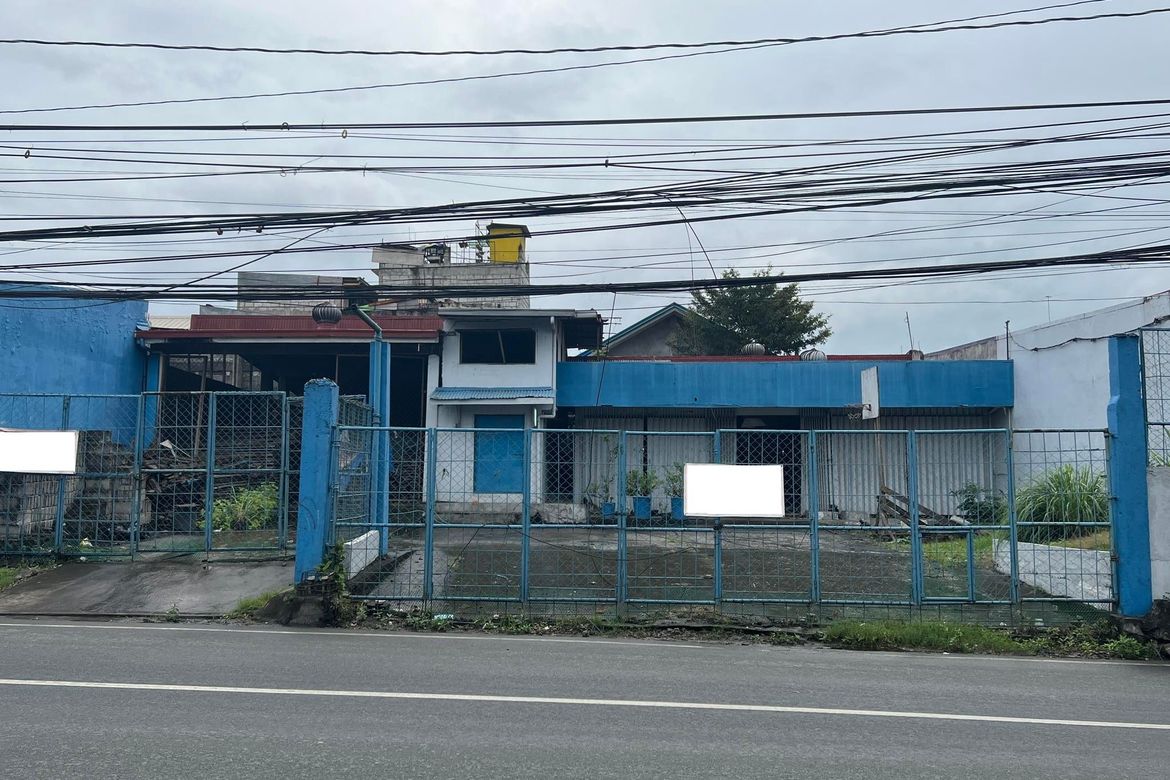Land for Sale in Almanza Uno, Las Piñas, Metro Manila