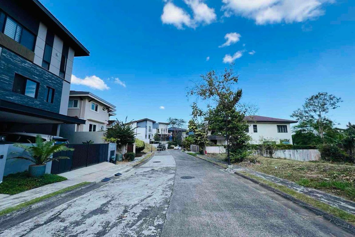 Land for Sale in Ayala Westgrove Heights, Inchican, Silang, Cavite – photo 2